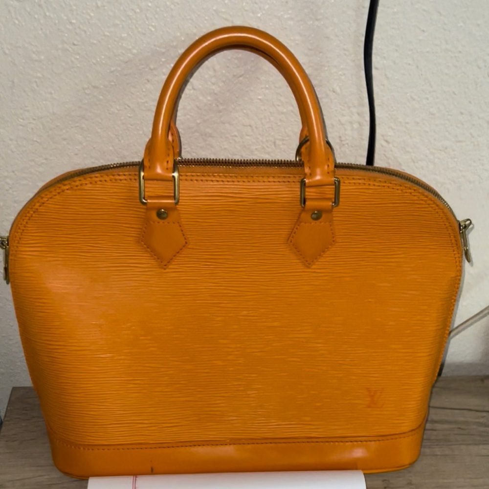 Louis Vuitton Epi Leather Alma in Mandarin
